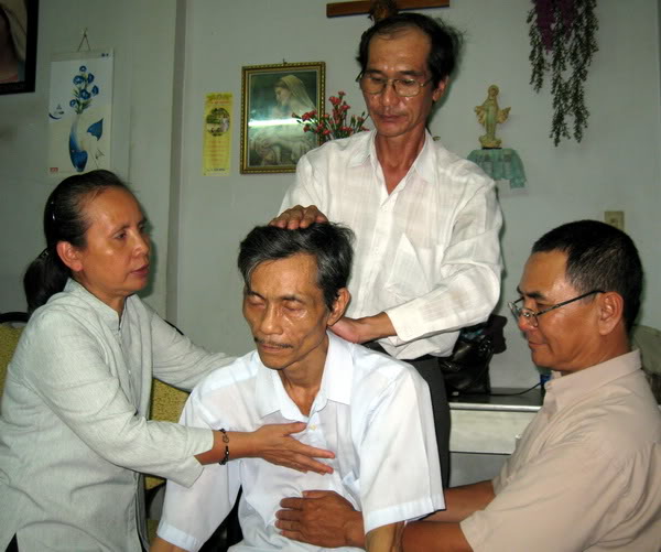Thiên-Khí-Năng Khóa II (3.3.2012) và Khóa I (7.11.2010) tại Việt-nam