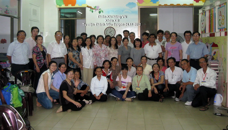 Thiên khí năng VN khóa XIII tu viện Thánh Mẫu Saigon 24.11.2012